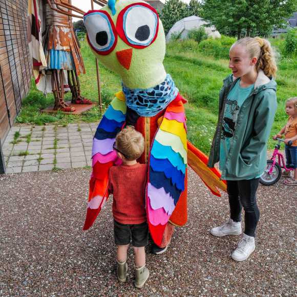 Spot Joek in de wijk
